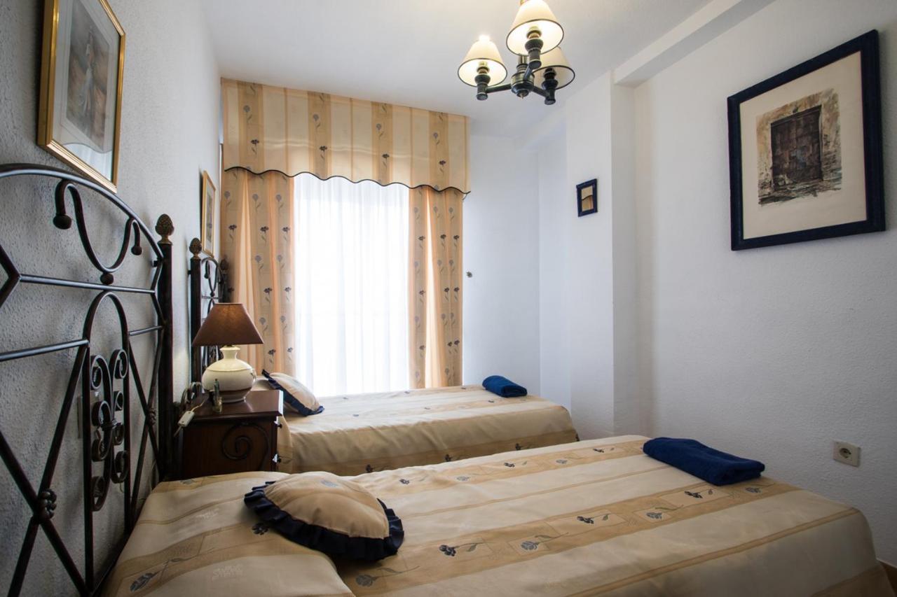 Edificio Ocean II Apartment Benidorm Bagian luar foto